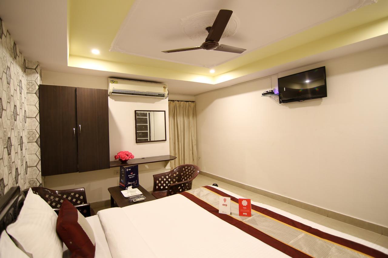 Oyo 9207 Chakri Guest House Visakhapatnam Bagian luar foto